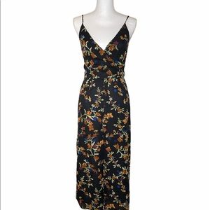 NWT Gianni Bini Floral Capri Jumpsuit size Small